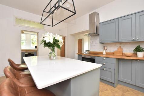 14 - Substantial Period House for Auction, St Andr