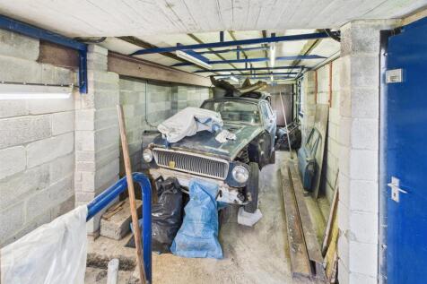 11 - Semi-detached House for Auction, Knowle.jpg