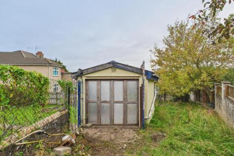 18 - Semi-detached House for Auction, Knowle.jpg