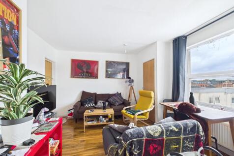 4 - Block of 4 flats.jpg