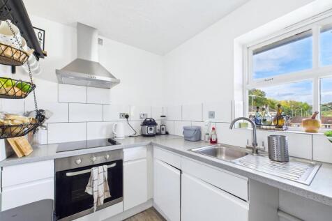 3 - Two bedroom flat.jpg