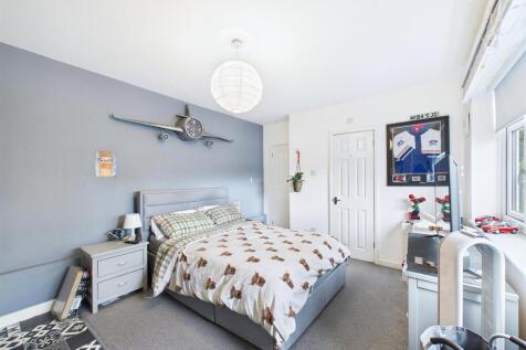 4 - 8 bedroom HMO.jpg