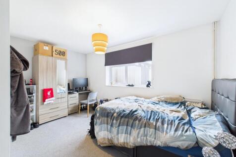 12 - 8 bedroom HMO.jpg