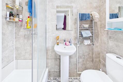 7 - 8 bedroom HMO.jpg