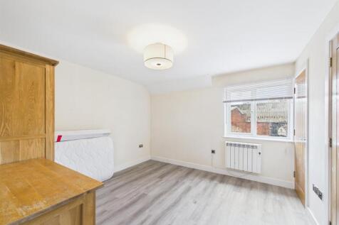 8 - Modern Block of 12 Flats for Auction, Bristol.