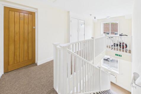 9 - Modern Block of 12 Flats for Auction, Bristol.