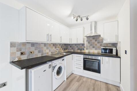 11 - Modern Block of 12 Flats for Auction, Bristol