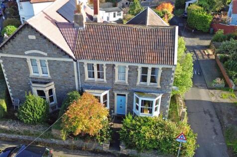 12 - Semi-detached House for Auction, Pill.JPG