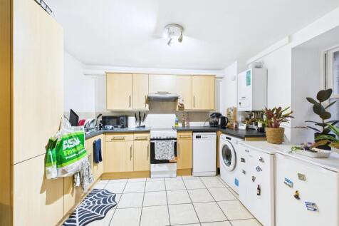 11 - 4 storey residential invetsment.jpg