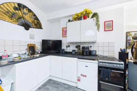 9 - 4 storey residential invetsment.jpg