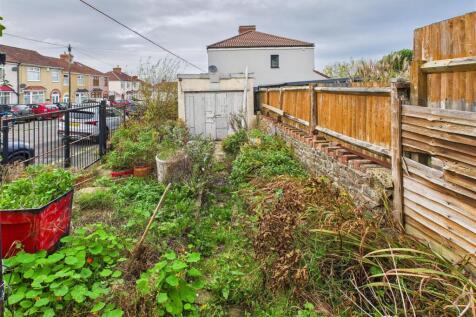 3 - Victorian House for Auction, Kingswood, Bristo