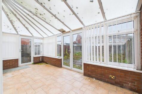 9 - 3-Bed Semi in Yate.jpg