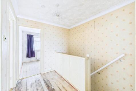 15 - 3-Bed Semi in Yate.jpg