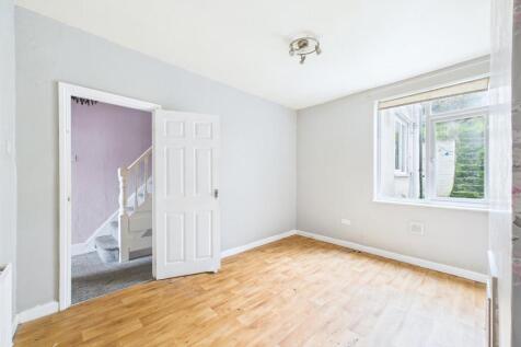 3 - three-storey period terraced house.jpg