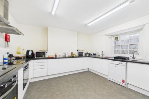 19 - Substantial Four Storey Building For Sale, So