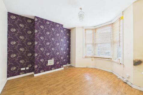 2 - 2 bedroom house.jpg