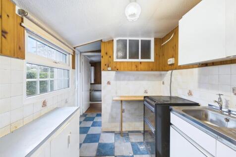 6 - 2 bedroom terrace.jpg