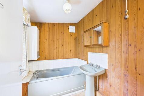 11 - 2 bedroom terrace.jpg