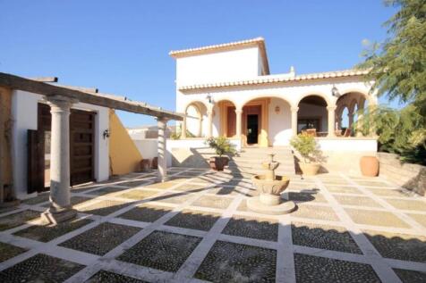 Property Image 4