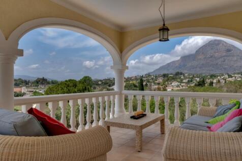 Property Image 4