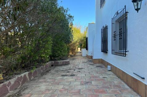 Property Image 29