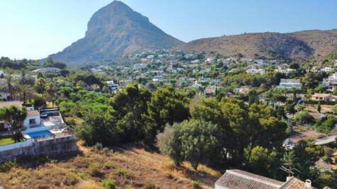 Property Image 1