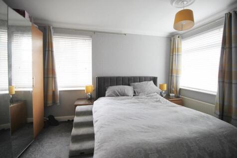 Bed2.JPG