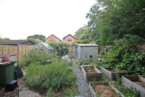 Garden end.JPG