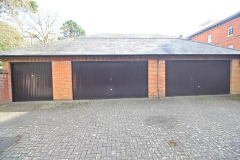 garage.JPG