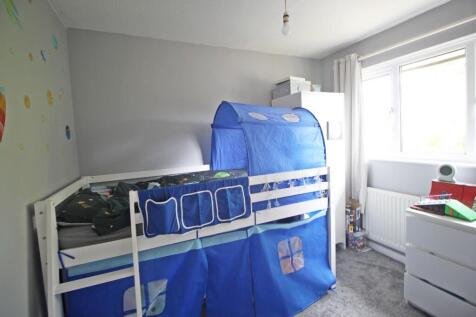 Bed 2.JPG