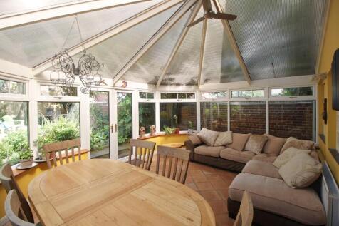 Conservatory 1.JPG