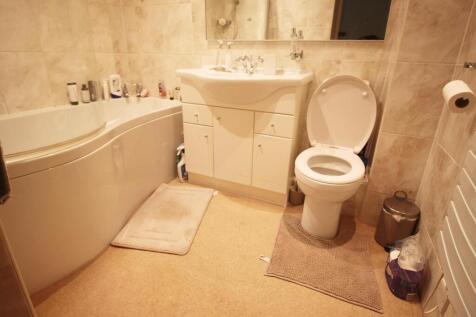 Bathroom.JPG