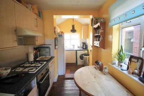 Kitchen.JPG