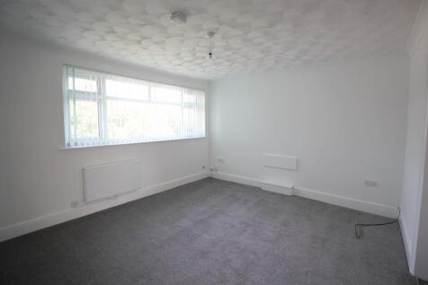 NEW NEW Lounge.JPG