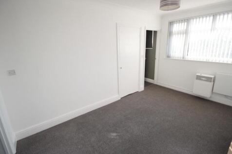 Bedroom.JPG