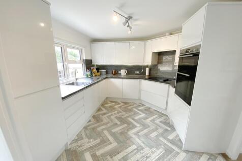 Modern Kitchen