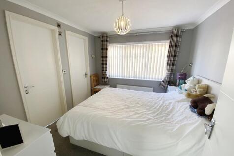 80pine bed1 (Copy)