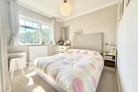 Bedroom 2.jpeg