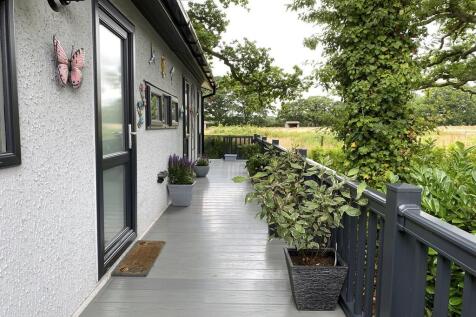 Wrap Round Deck