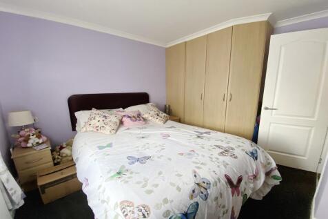 Fitted wardrobes