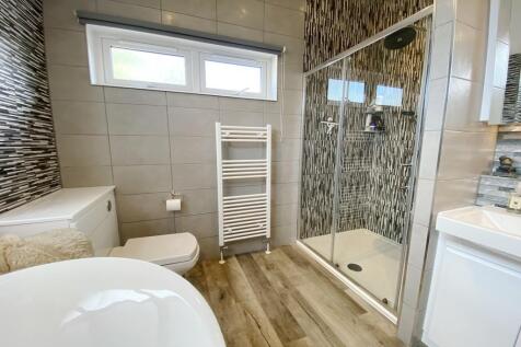 Large Shower