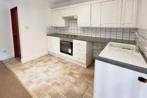 Living Room / Kitchen