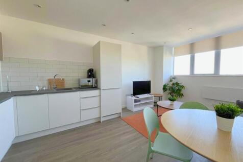Living Room / Kitchen