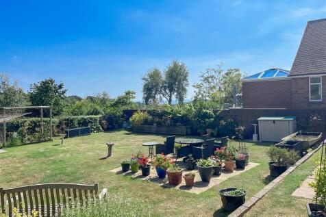 Large Rear Garden
