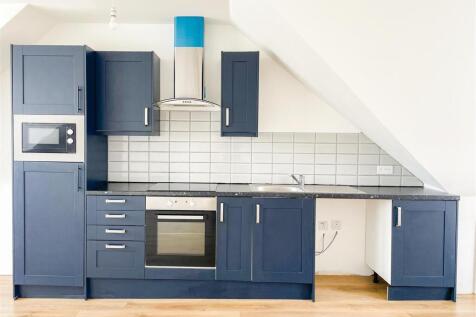 Living Room / Kitchen
