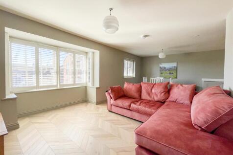 Living Room/ Kitchen