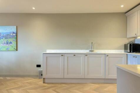 Living Room/ Kitchen