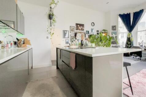 Kitchen/Living Room