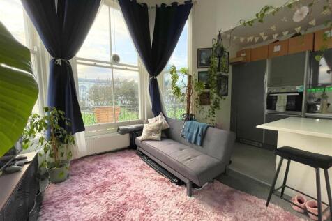 Kitchen/Living Room