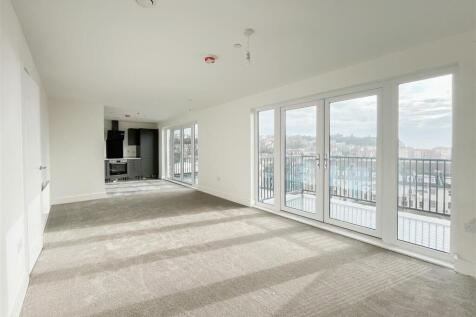 Living Room to Kitchen